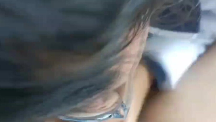 飢渴眼鏡騷妹學校樓道打炮2