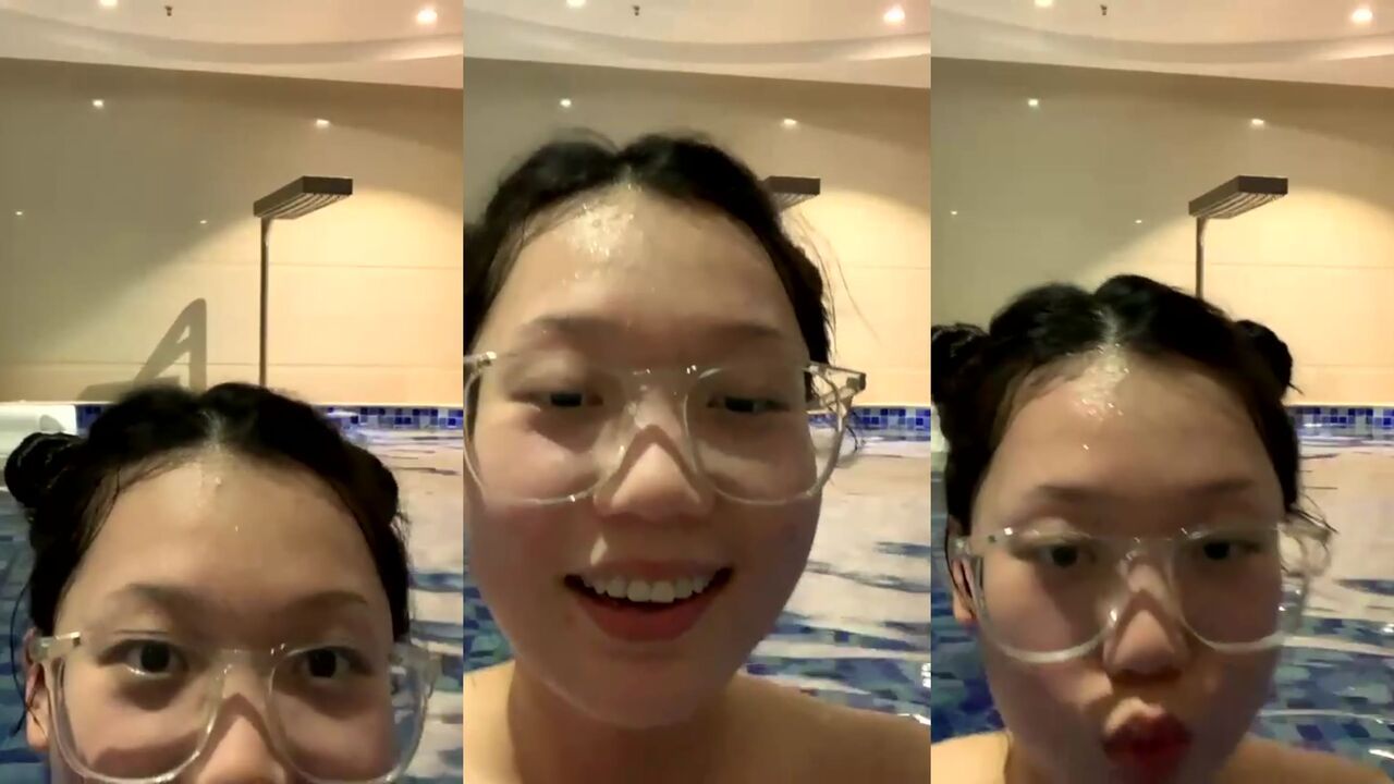 巨乳眼鏡騷妹酒店泳池裸泳