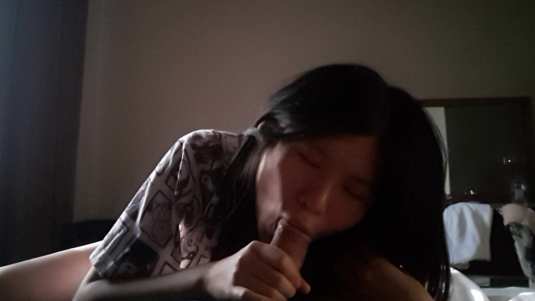 馬來西亞寬中小淫妹口交