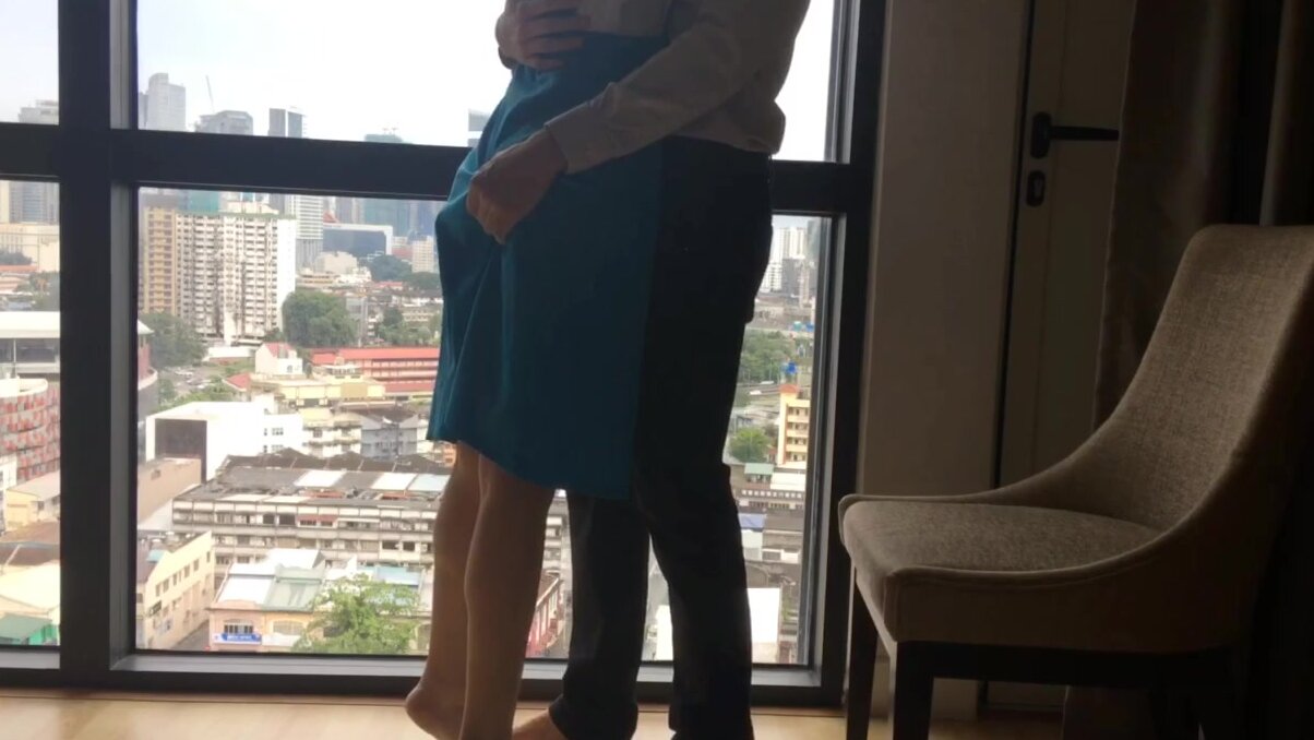 馬來西亞妹妹穿著校服幫男友口交