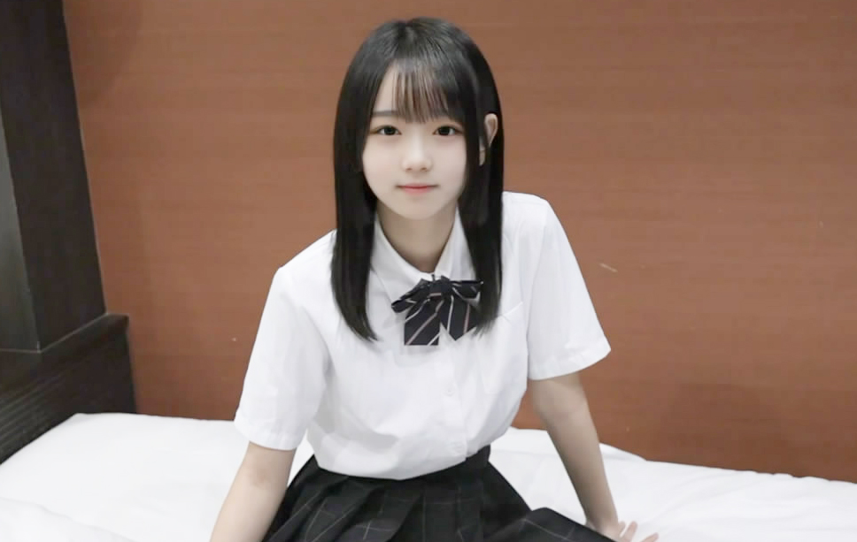 超可愛大學生妹妹賓館和大叔激戰