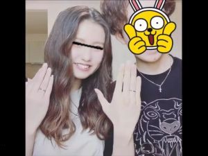 スマホ個人撮影　とあるカップルが撮りためたプライベートハメ動画が多数の写真と一緒に流出…！［再］