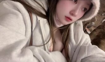 新幹線美女露出